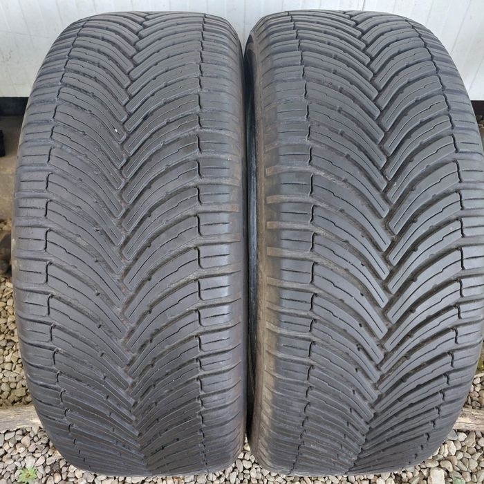 235/50 19,All season Bridgestone ,dot 2024