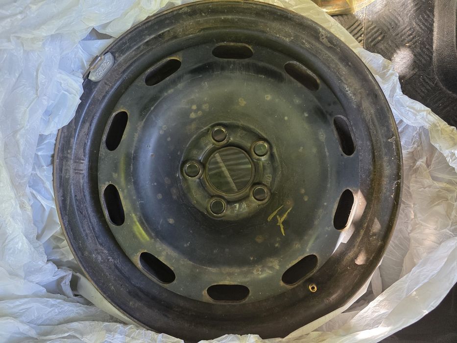 Jante tabla Skoda Octavia, Golf, Passat r15 5x100 prinderea, nu au fost lovite
