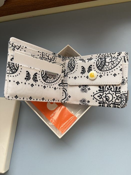 Портфейл Carhartt