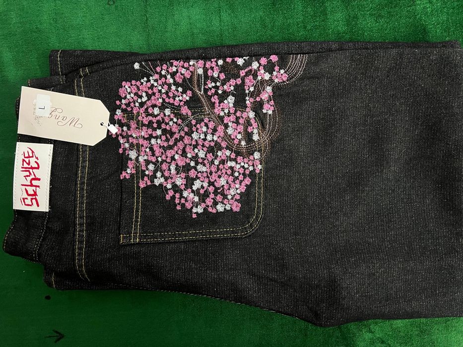 Джинсы с вышивкой Сакура (Unisex), размер L