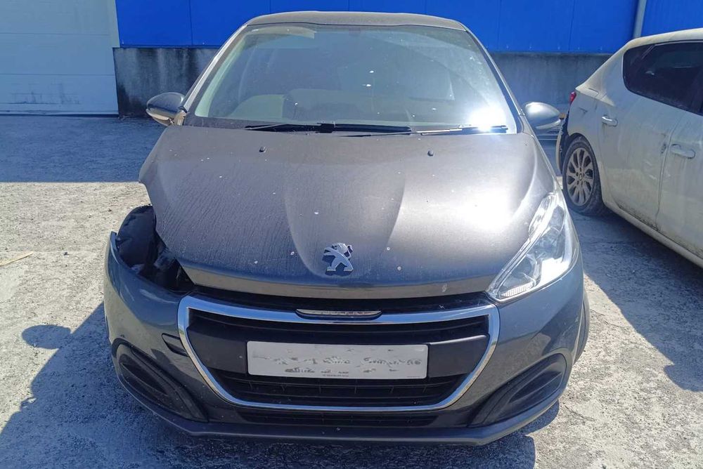 Dezmembrez Peugeot 208 1.6D 2015