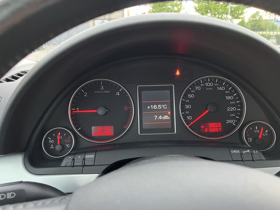 Audi A4 B7 2.0tdi quattro S-line