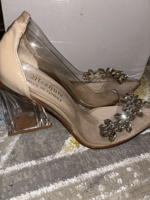 Продам Туфли женские