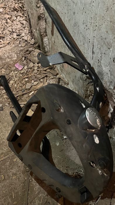 Задна стойка гиви за куфар за Honda CBF