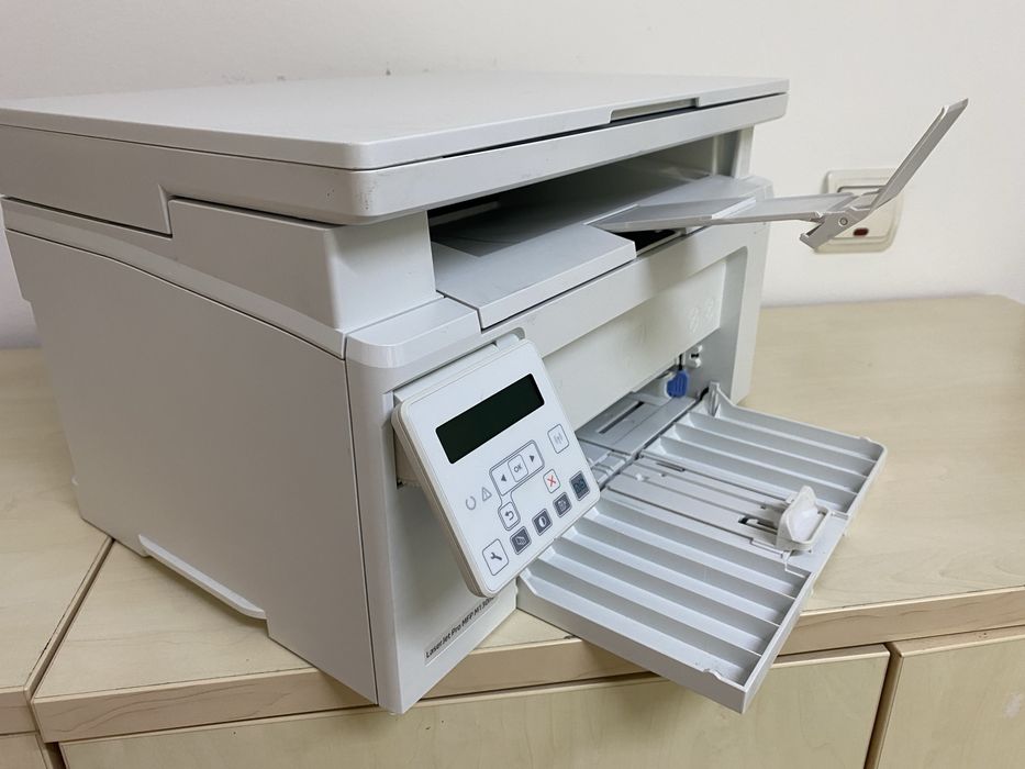 Multifunctionala wireless HP M130nw