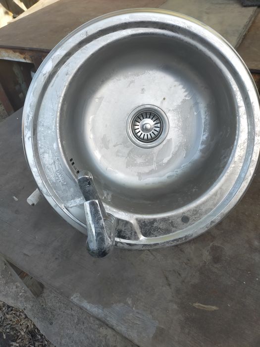 Раковина металлическая