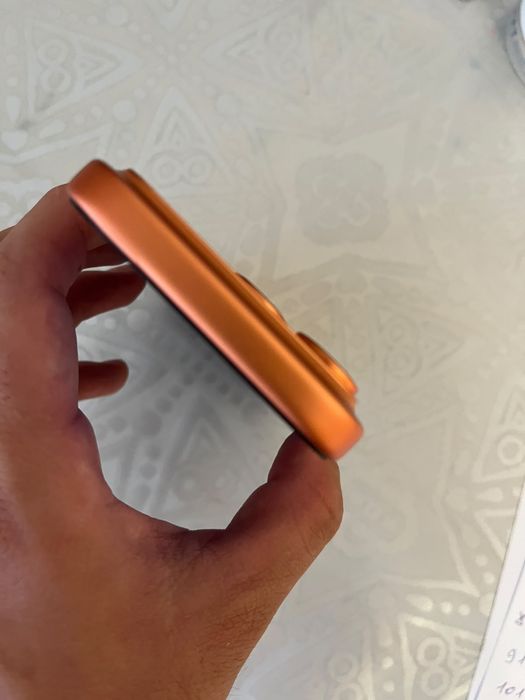 Продам iPhone 17 pro
