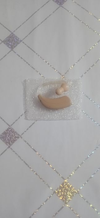 Продам слуховой аппарат