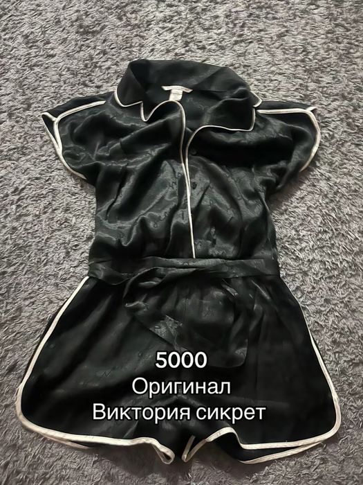 Женская одежда в хорошем состоянии