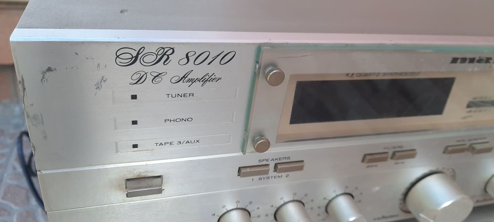 Усилвател Marantz SR8010 и Philips 682