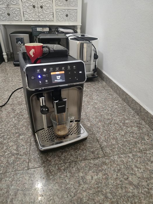 Кафемашина Philips ep4327