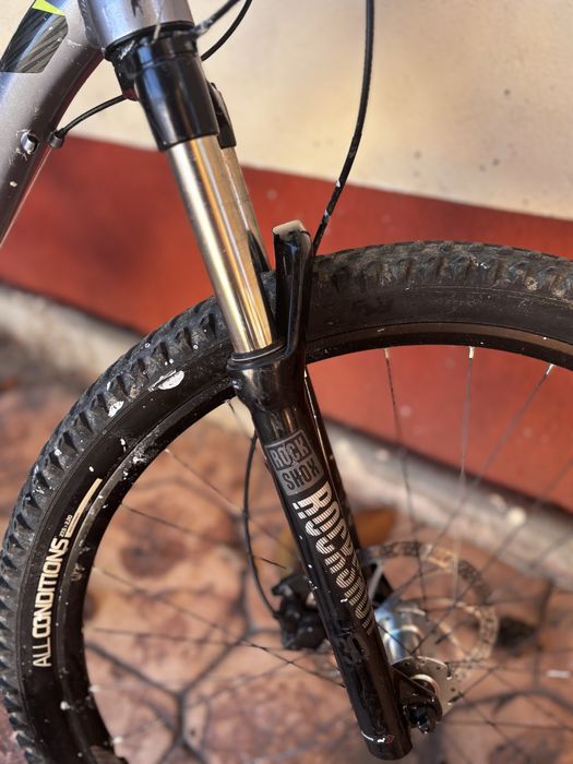 Bicicleta rockrider st 900 s va fac si revizia gratuit daca doriti