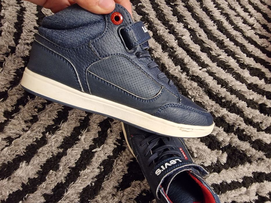 Ghete levi's marimea 35