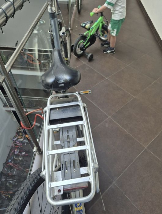 Vând bicicleta electrica Quick