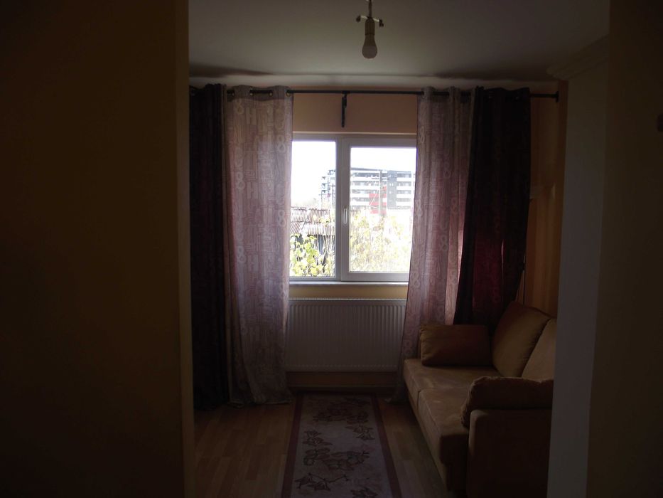 dau in chirie garsoniera