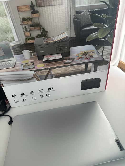 Продам ноутбук Lenovo