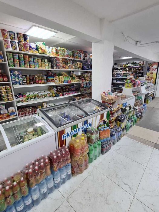 Магазин с товаром продам