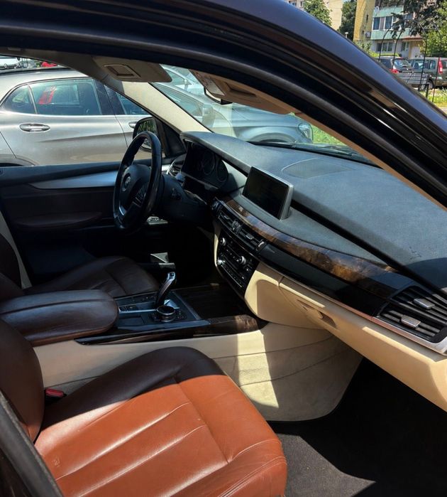 Vamd BMW X 5 foarte bine intretinut