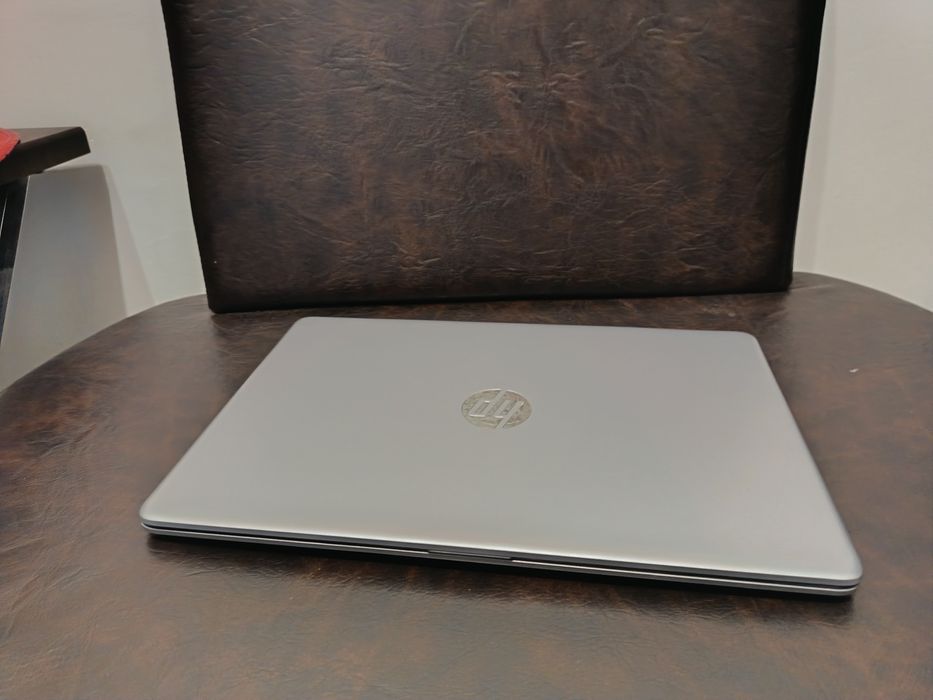 Vand Laptop HP 250 GB Notebook PC
