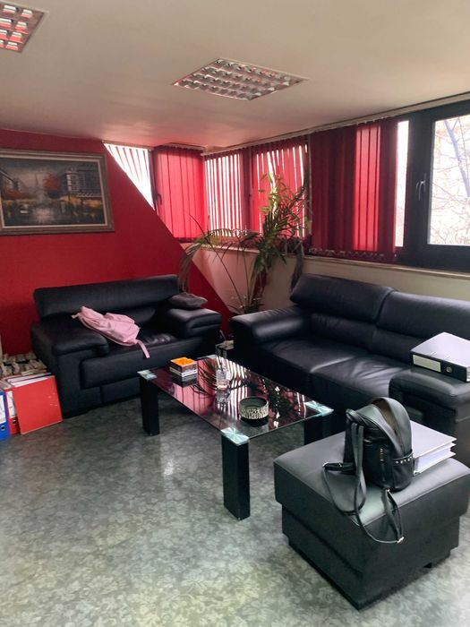 Къща в Манастирски ливади