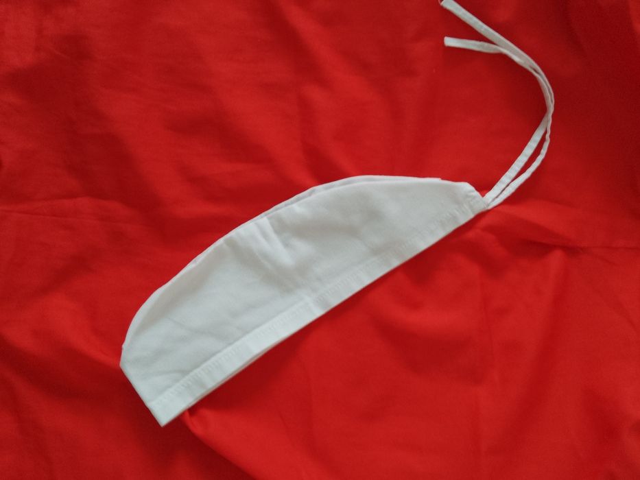 Boneta medicala alba