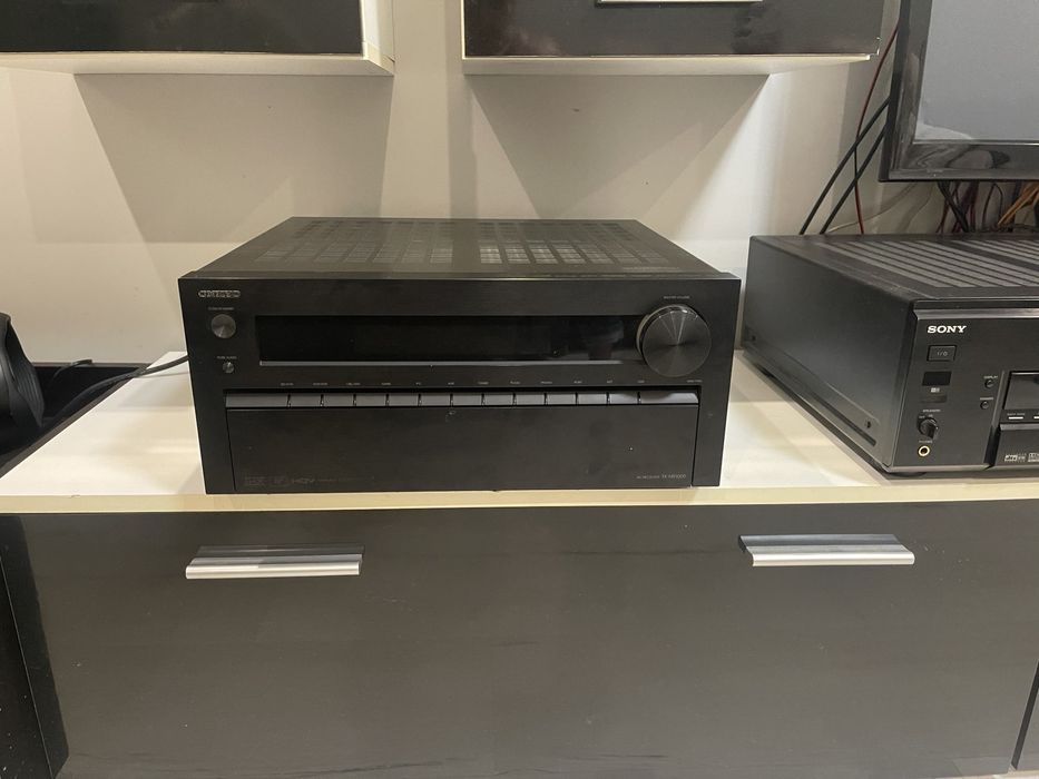 Домашно кино/ресивър Onkyo TX NR  1009