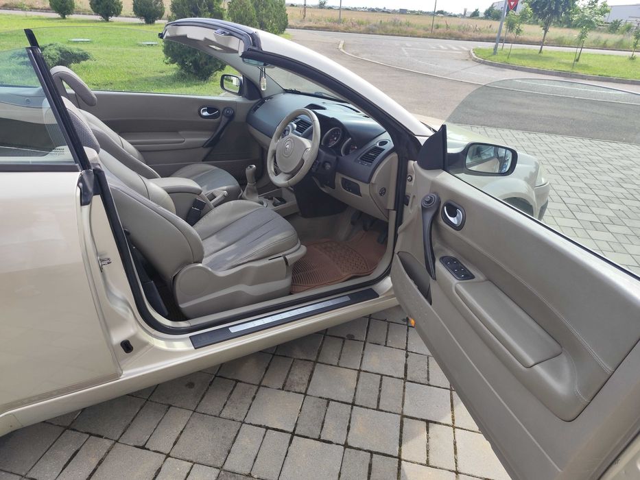 Renault  Megane  Cabrio  Impecabil  Volan Dreapta cu Acte la zi