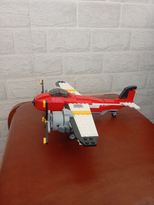 Конструктор "Лего" самолёт