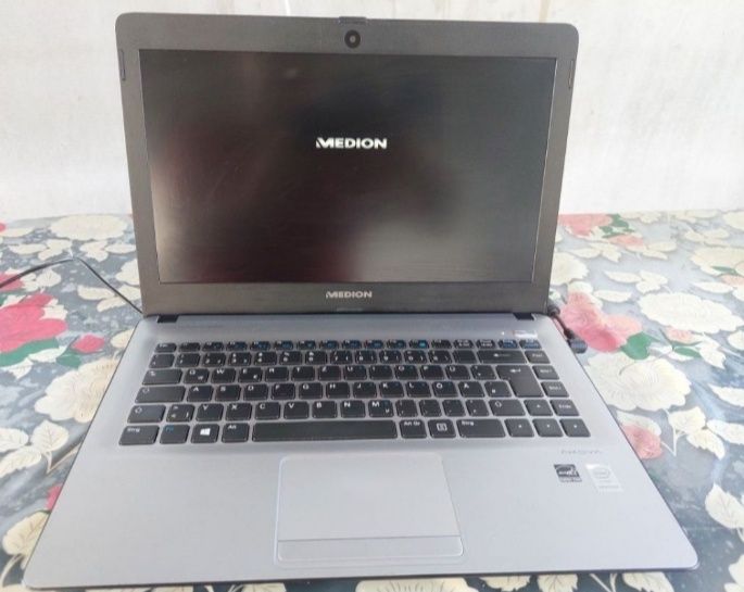 Laptop Medion Akoya