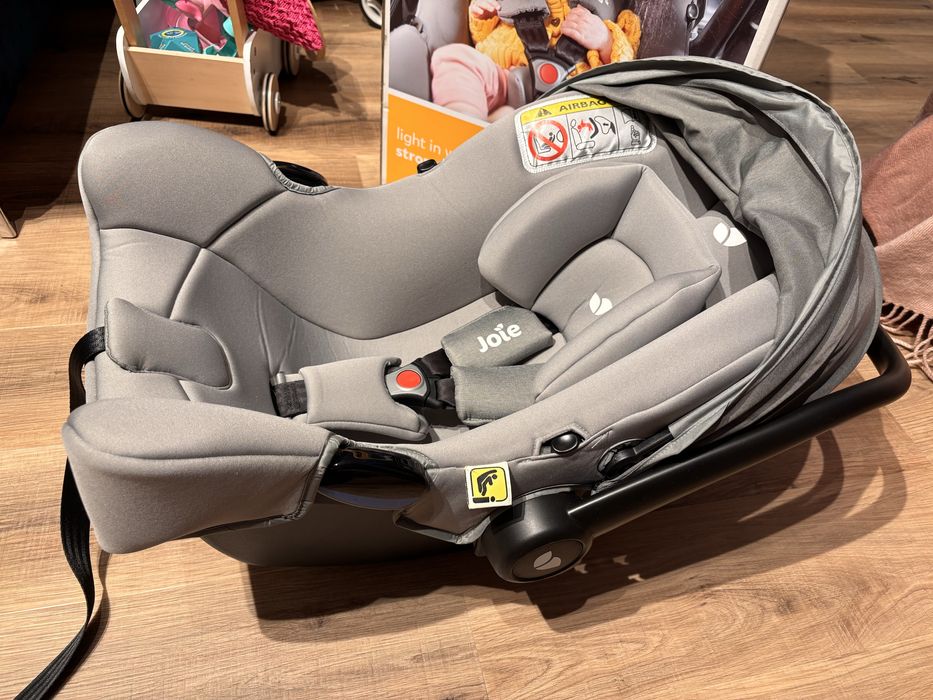Vand scoica Joie i-Snug prindere centuri