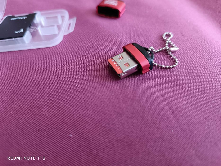 1TB SD card памет + адаптор