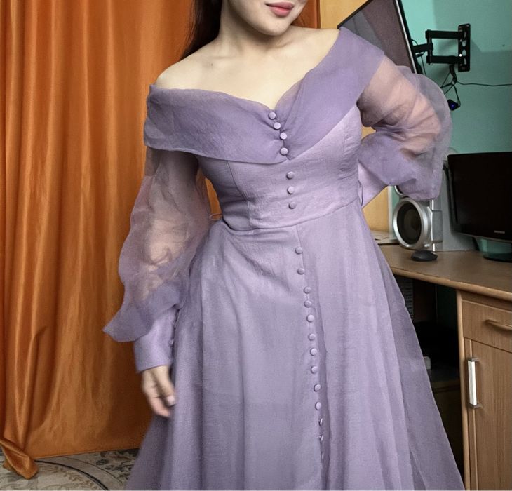 Вечерние платья