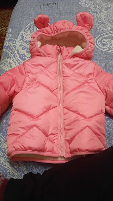 Продаём детскую НОВУЮ курточку+ Подарок Платице!