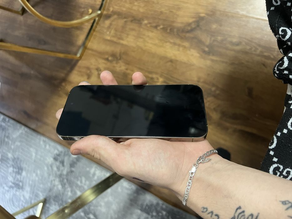 Vand/Schimb Iphone 14 pro max impecabil