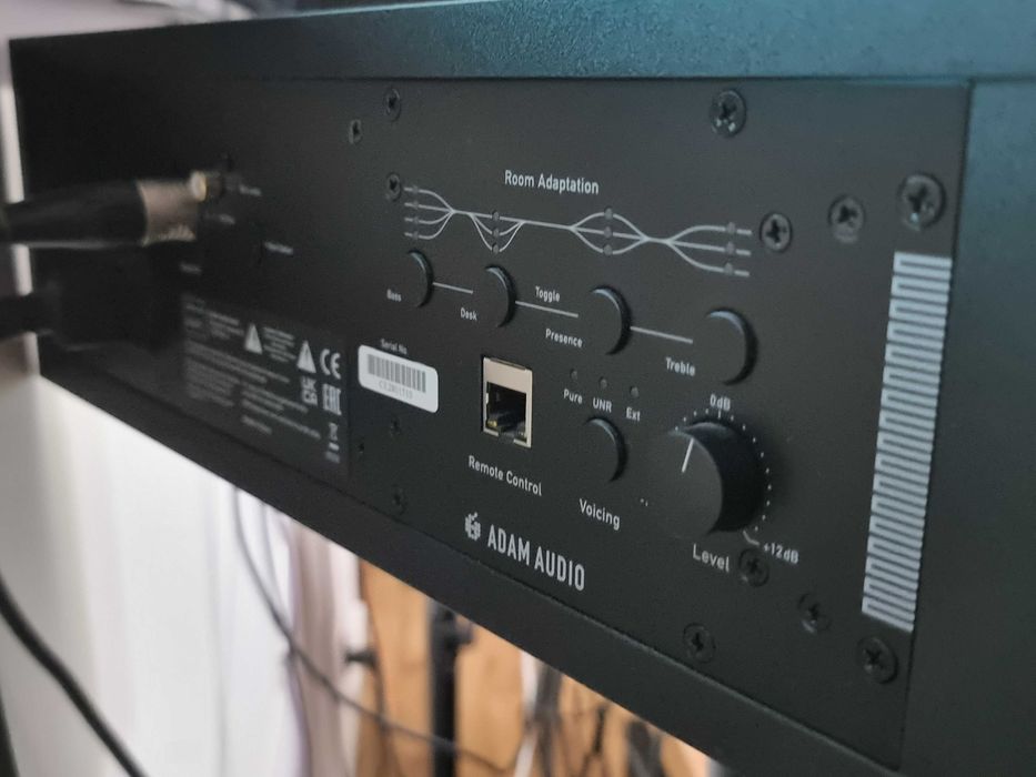 Monitor Studio Profesional ADAM Audio A44H