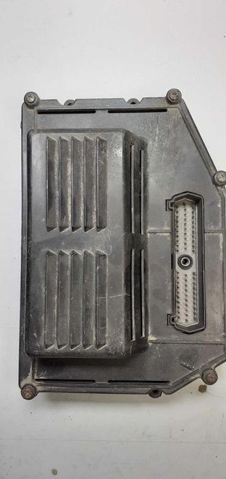 Calculator ecu Jeep Wrangler Yj benzina 2,5L an 1992