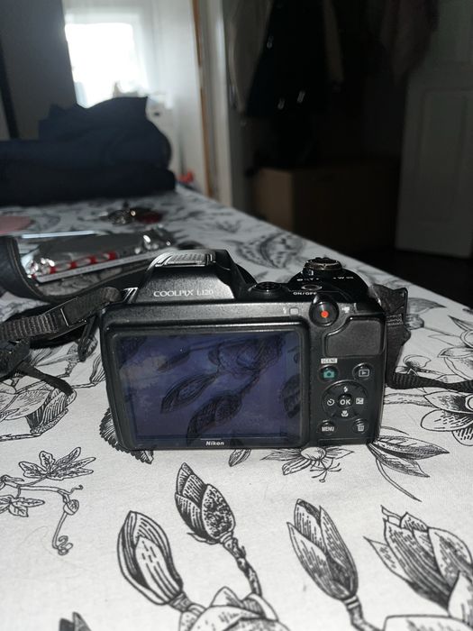 Продам фотоаппарат nikon