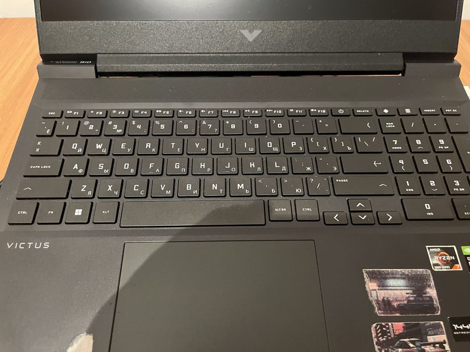 ноутбук Hp vitus 16-e
