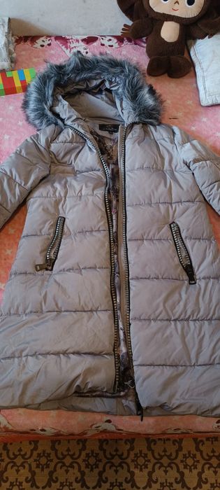 СРОЧНО ПРОДАМ куртку!!!Серый пуховик!!!