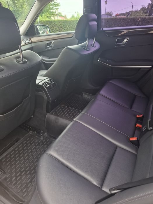 Mercedes-Benz E200