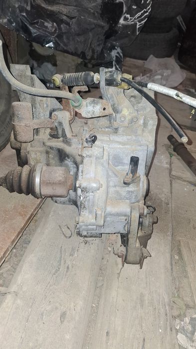 Продам КПП от Мазды