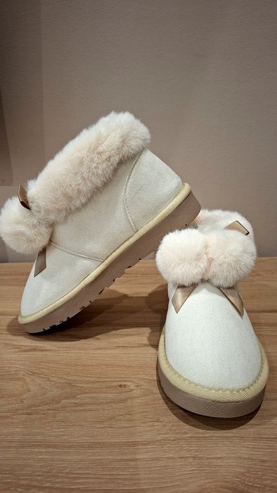 UGG pufoase și haioase damă – mărimea 37 | Noi nouțe