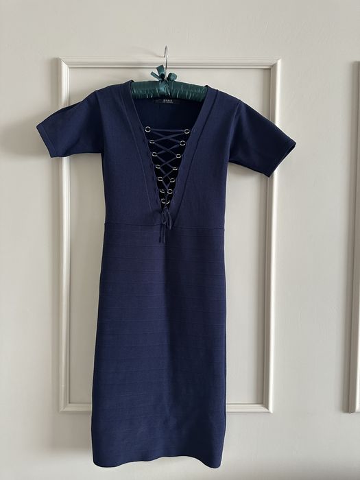 Рокля Guess S/M размер