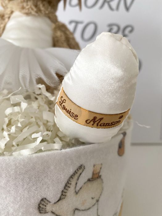 Tort din scutece Pampers cu jucarie Louise Mansen