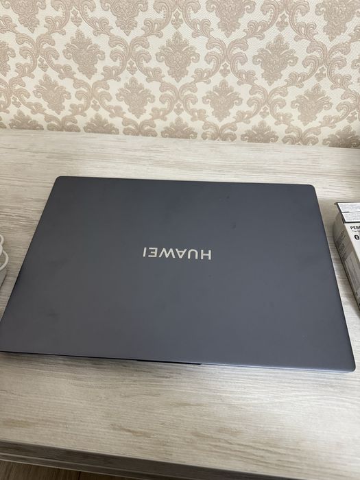 Продам наутбук Huawei MateBook D 16