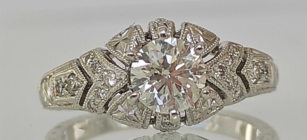 Inel aur 18k cu diamante 1ct