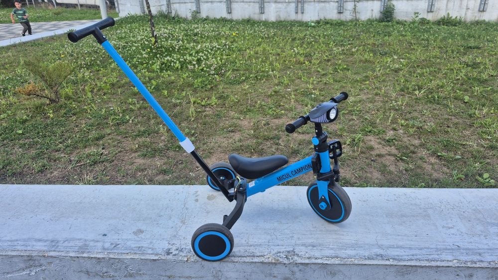 Tricicleta - bicicleta 4 in 1 ( folosita o singura data)