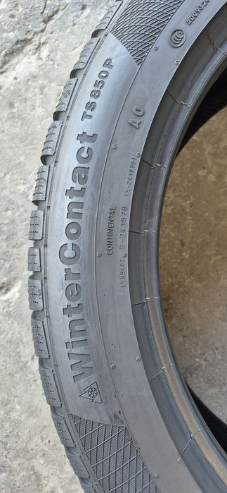 4 anvelope iarna Continental 255/45/20.Pretil este pe bucata