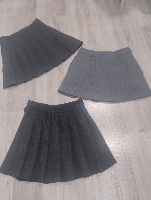 Lot fuste Zara/Next masura 122 (6-7 ani)
