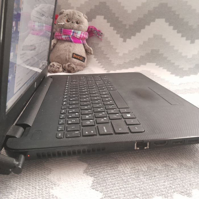 Ноутбук HP для работы и учебы